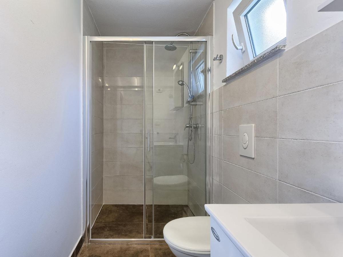 Apartment Nika-10 By Interhome Умаг Екстериор снимка
